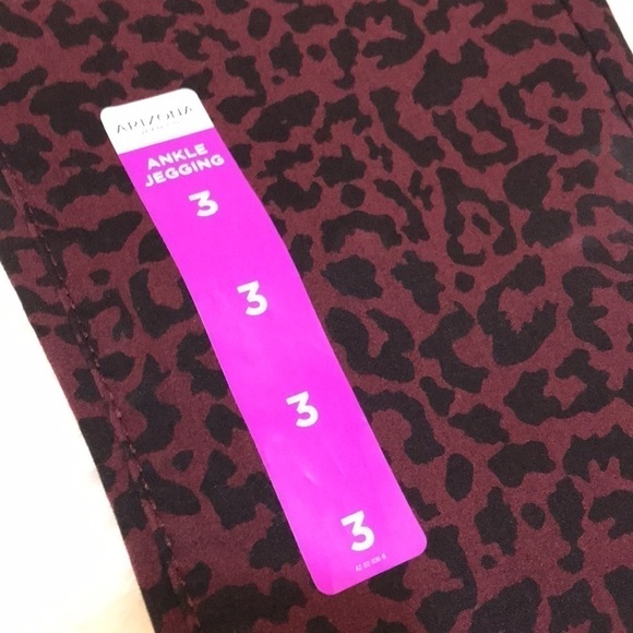 Arizona Jean Co. Animal Print Ankle Jegging - Picture 8 of 13